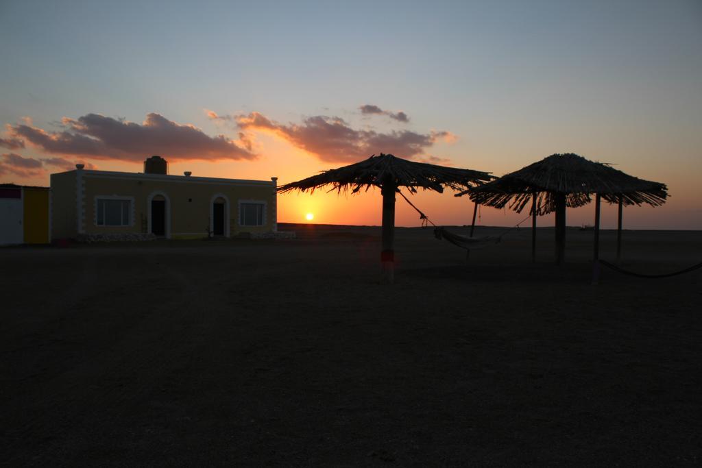 Masirah Beach Camp Masirah Island ภายนอก รูปภาพ